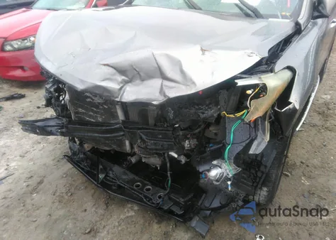 2013 Hyundai Santa Fe Sport 2.0T from USA, damaged, VIN 5XYZU3LA8DG023575